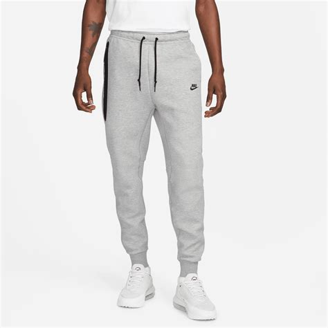 Men's Nike Sportswear Tech Fleece Joggers – The Closet Inc.