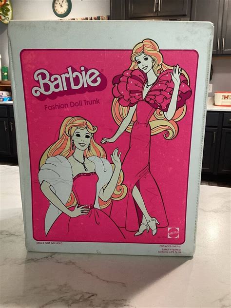 Vintage Barbie Fashion Doll Trunk Carrying Case With 2 Dolls Lot Of