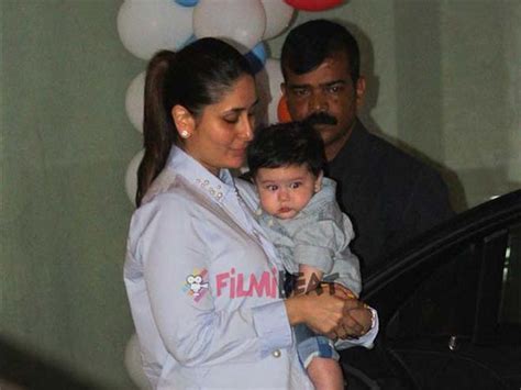 Kareena Kapoor & Taimur At Tusshar Kapoor's Son Lakshay's Birthday Bash ...