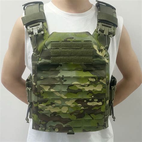 Outdoor Sports Tactical Vest 1000d Nylon Laser Cutting Tactical Vest