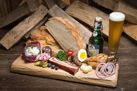 WEBERS ESSZEIT - Gutach: Restaurant, Café & Events