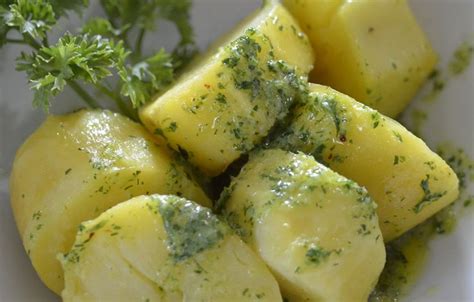 Patatas En Salsa Verde Recetas De Cocina Mujerdeelite