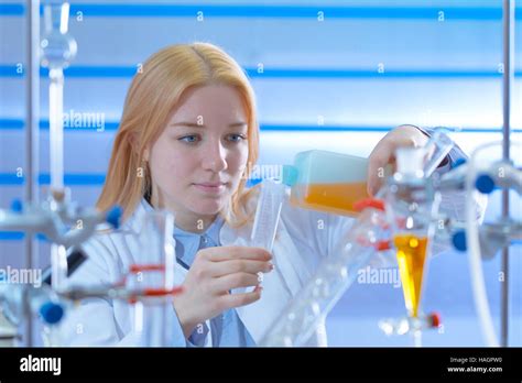 Chemical Experiment Hi Res Stock Photography And Images Alamy