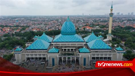 Megahnya Masjid Nasional Al Akbar Surabaya Jadi Pusat Kajian Dan