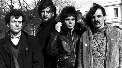 Dave Greenfield The Stranglers Keyboard Player Dies At 71 Bbc News