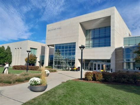 Svsu President Bachand Honored With Building Renamed For Him Wsgw 790