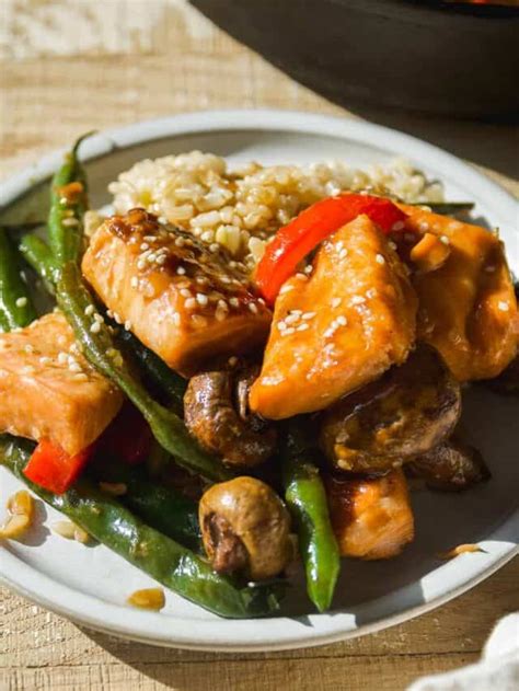 Salmon Stir Fry Recipe The Fit Peach