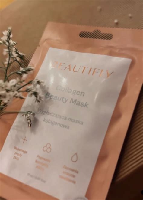 Wyg Adzaj Ca Maska Kolagenowa W P Achcie Collagen Beauty Mask Szt