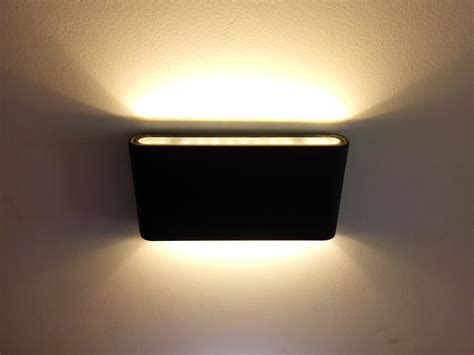 12w Outdoor Ip65 Up And Down Led Wall Light 3500k 4000k Led Wall Light