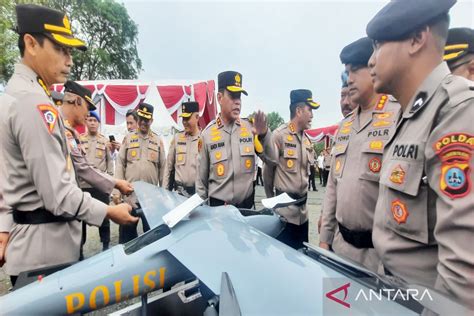 Polda Kalsel Operasikan Drone Canggih Monitor Karhutla Antara News