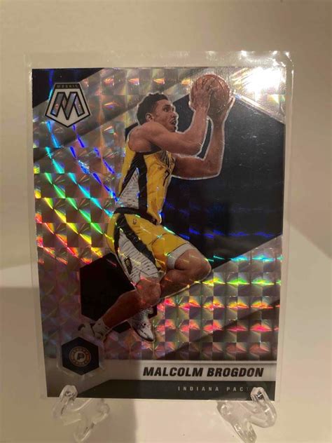 Panini Mosaic Silver Prizm Insert Card Of Malcolm Brogdon