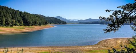 Cottage Grove Lake Oregon