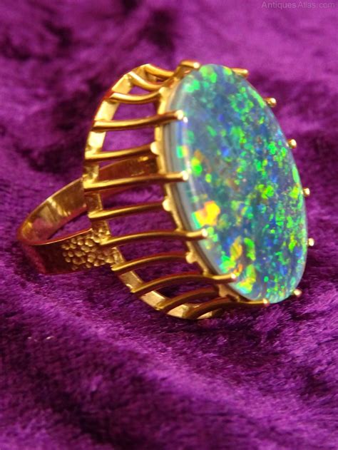 Antiques Atlas Vintage 18ct Gold Australian Opal Doublet Ring