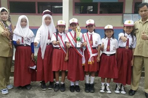 Tinggi Prestasi Inilah Sekolah Dasar SD Terbaik Di Kabupaten Labuhan