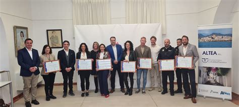 Francesc Colomer entrega los distintivos Sicted de Calidad Turística a