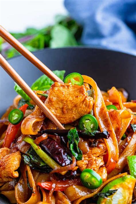 Easy Thai Drunken Noodles Pad Kee Mao Better Than Takeout