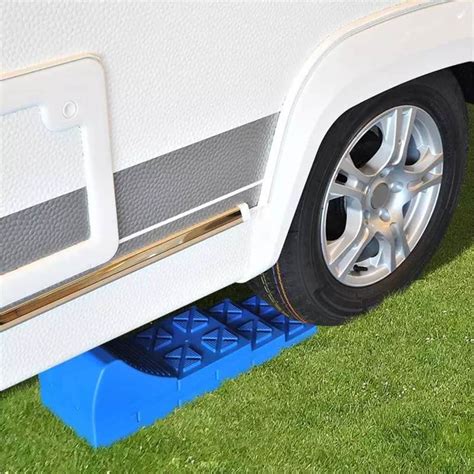 ProPlus Stackable Caravan Leveller Set Plastic Blue