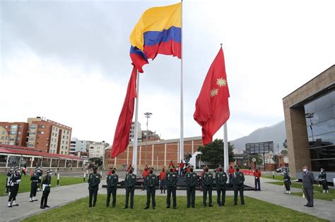 Capturaron A Dos Militares En Pleno Cantón Norte En Bogotá Utilizaban Vehículos Oficiales Para