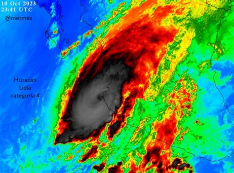 Así se vio el ojo del huracán Lidia al alcanzar la categoría 4