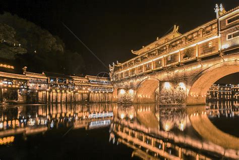 湖南凤凰古城夜景高清图片下载 正版图片500757430 摄图网