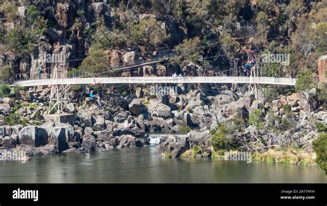 Alexandra Suspension Bridge Hi Res Stock Photography And Images Alamy