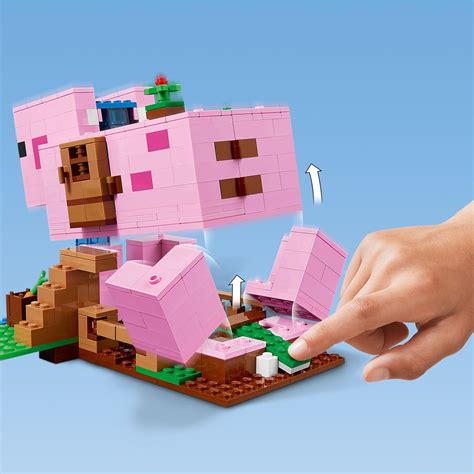 LEGO Minecraft The Pig House, 21170 with Alex, Creeper and 2 Pig Figures, Animal Building Toy ...