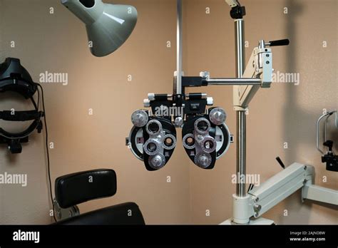 Phoropter Eye Exam Equipment Stock Photo - Alamy