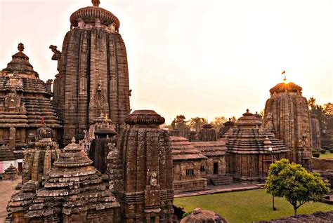 Lingaraj Temple In Bhubaneswar Odisha Lingaraj Mandir Odisha