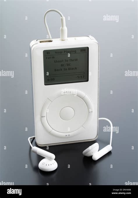 Apple Ipod 1st Generation Released October 23 Hi Res Stock Photography