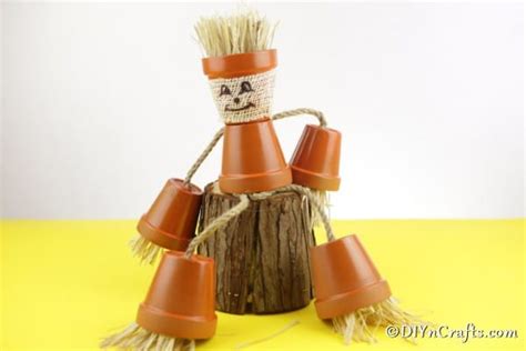 DIY Adorable Flower Pot People Scarecrow Craft DIY Crafts