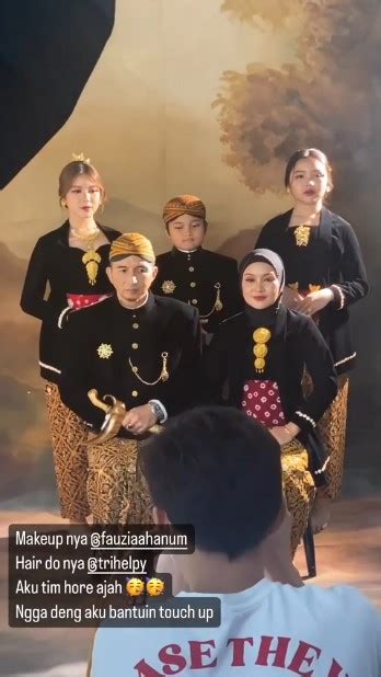 Viral Disebut Keluarga Visual Ini Potret Keluarga Tiara Andini Yang