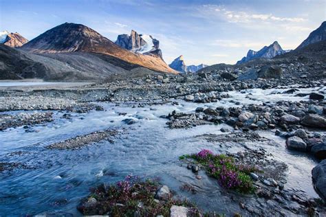 Akshayuk Pass Trail | Backpacking adventure in Baffin - Amarok Adventures