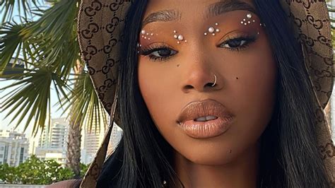 Pearl Makeup Is Having A Moment On Instagram And Its So Much Easier To