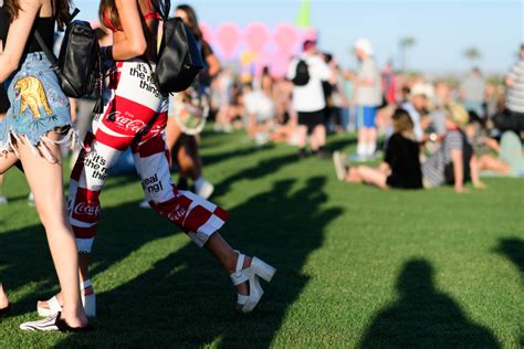 Galeria De Fotos Street Style Do Festival Coachella 2017 Foto 47