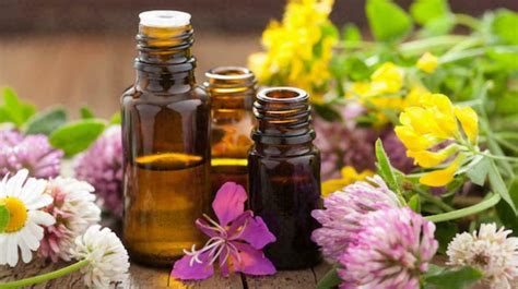 3 Ways To Use Essential Oils To Relieve Stress