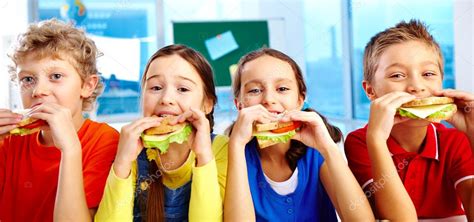 Lunch in school — Stock Photo © pressmaster #24205853