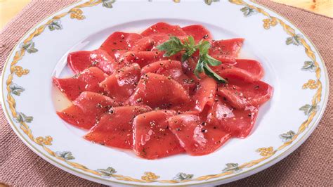 Carpaccio de atún con champiñones Gurmé