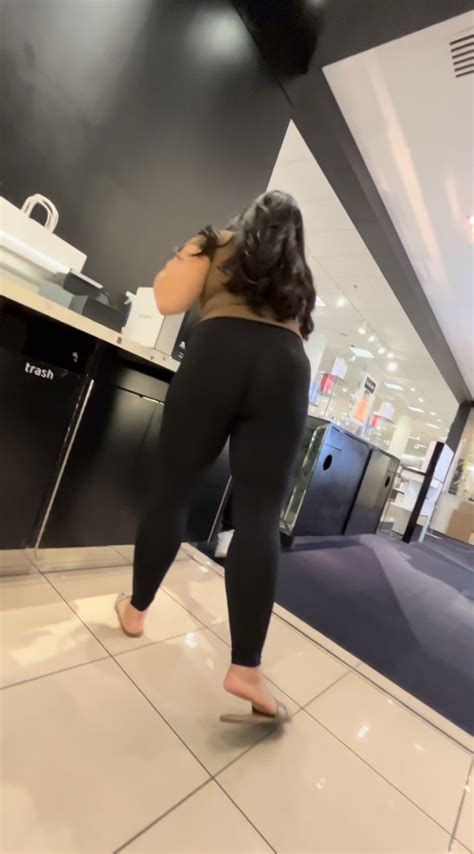 Sexy Latina In Leggings Non Oc Spandex Leggings Yoga Pants Forum