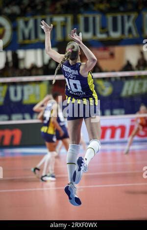 Istanbul Turkiye March Arina Fedorovtseva Serves During