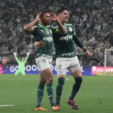 Palmeiras impressiona invencibilidade no ano e em clássicos