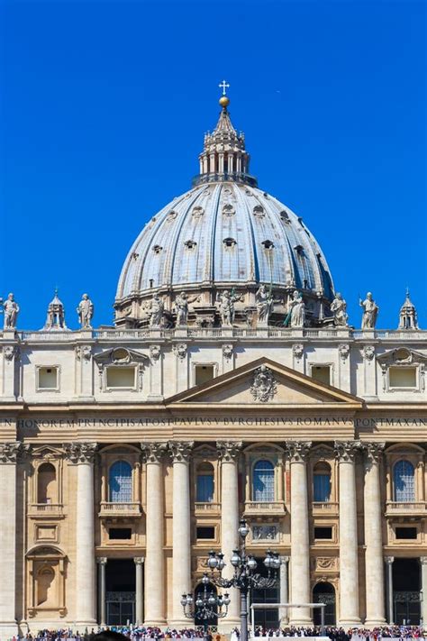 Vatican Architecture Roofs Monuments And Sculptures Of Ancient Times