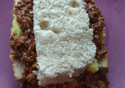 Mince and Potatoes Kota Recipe by maDlamini - Cookpad