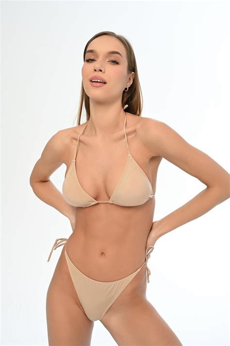 Aquav Va Aquaviva Kad N A K Kahve Gen Ella String Bikini Tak M