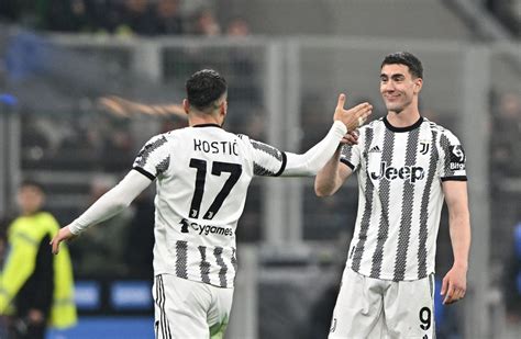 Juventus Vence Inter De Mil O E Aumenta Vantagem Do Napoli Na Lideran A