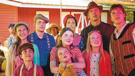 First Look: Fireworks Light Up the Sky in 'A Waltons Thanksgiving' (PHOTO)