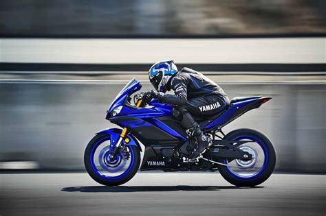 2019 Yamaha R3 Images Side Profile Yamaha Blue Act