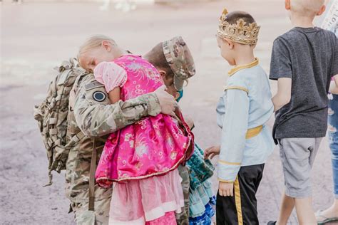 Photos of Military Dad Surprising His Family at Disney World | POPSUGAR Family