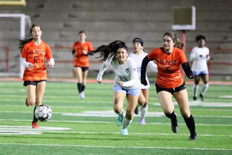 Girls Varsity Soccer Vs El Paso High Chapin Chronicle