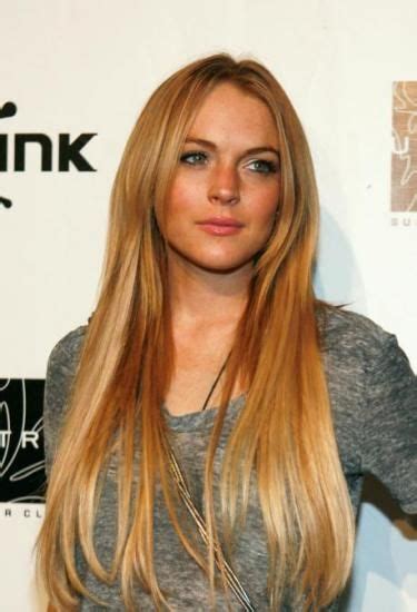 Strawberry Blonde Lindsay Lohan Hair Hair Styles Strawberry Blonde