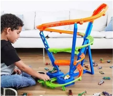 Hot Wheels Pista Ciclon Crash Alebrije Toy